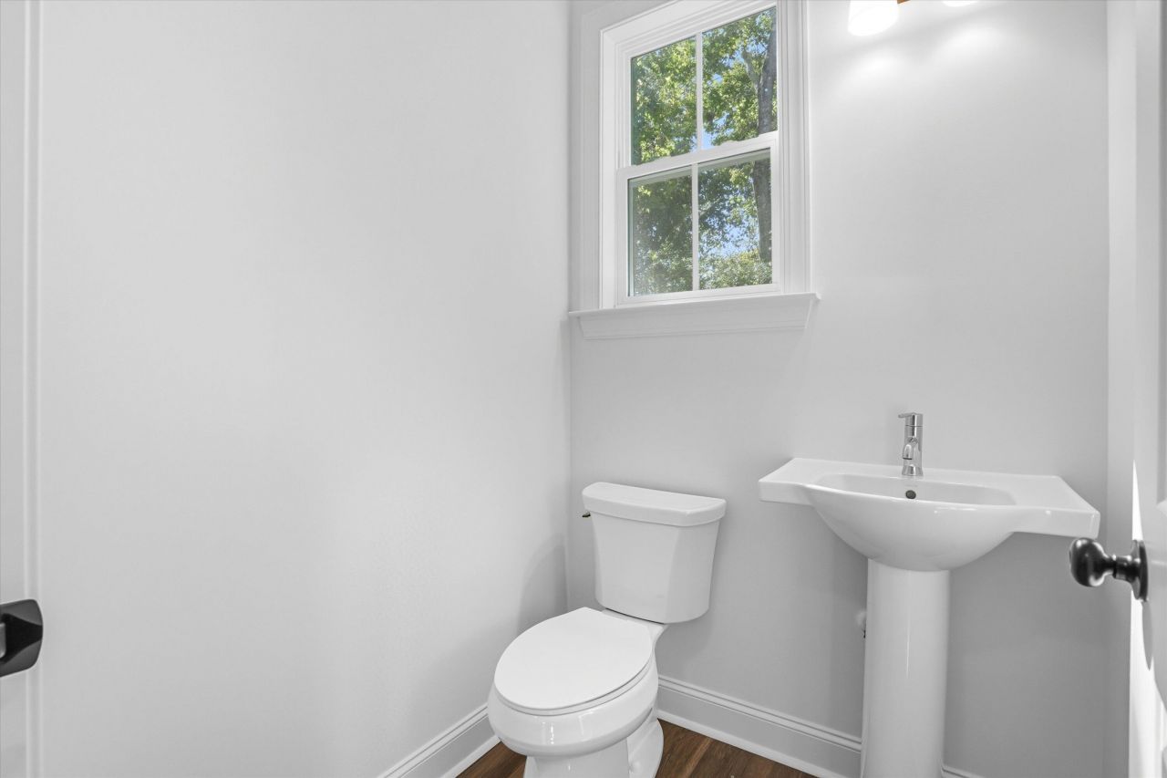 536 Hayes Pk Boulevard Photo 22