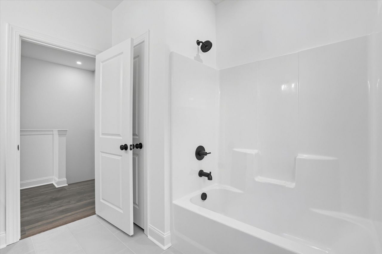 536 Hayes Pk Boulevard Photo 21