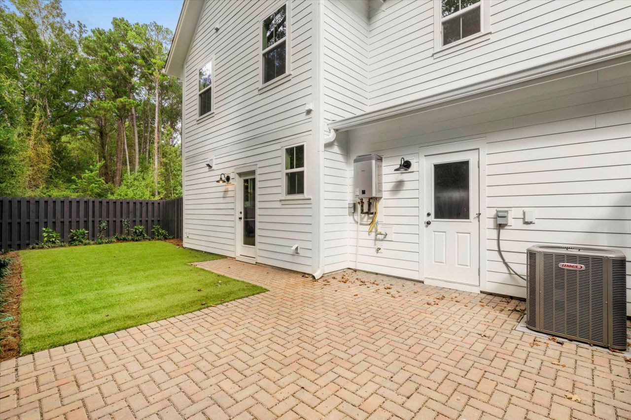 536 Hayes Pk Boulevard Photo 24