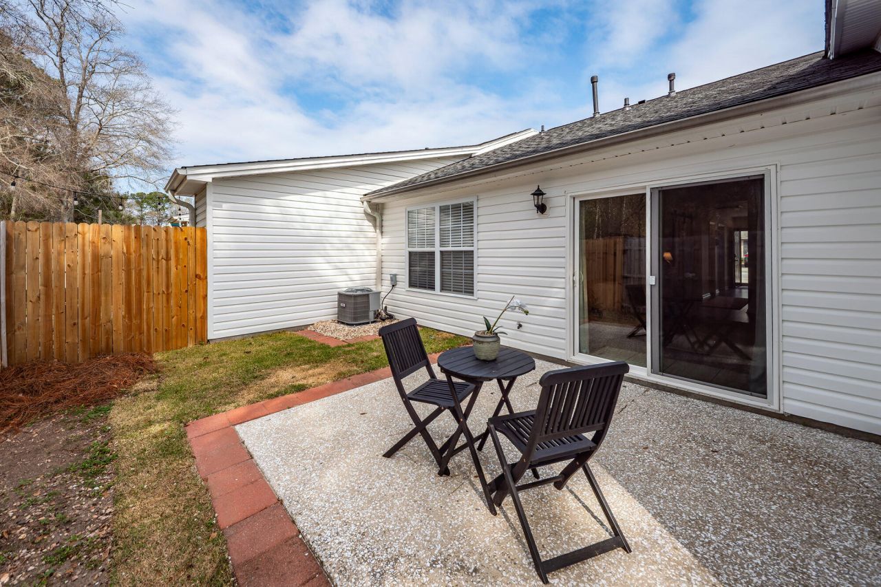 1327 Pinnacle Lane Photo 33