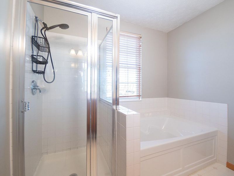 1899 Sunny Creek Court, Grove City, OH 43123 Photo 24