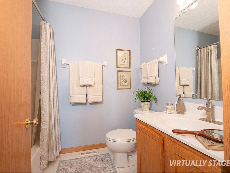 1899 Sunny Creek Court, Grove City, OH 43123 Photo 33