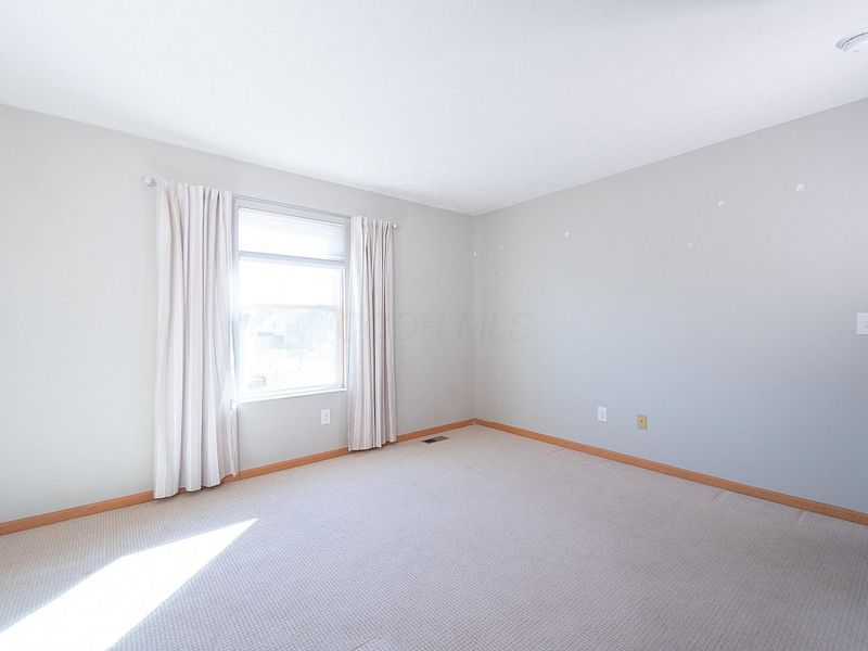 1899 Sunny Creek Court, Grove City, OH 43123 Photo 37