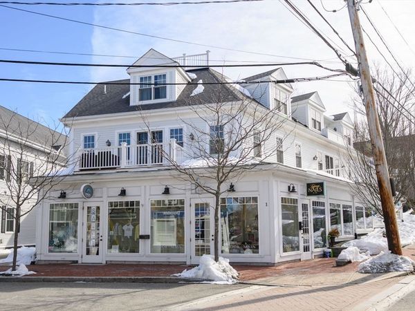 3 Brook St, Unit A, Cohasset, MA 02025