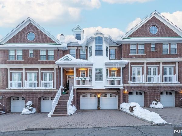 803 Heights Lane, TENAFLY, NJ 07670