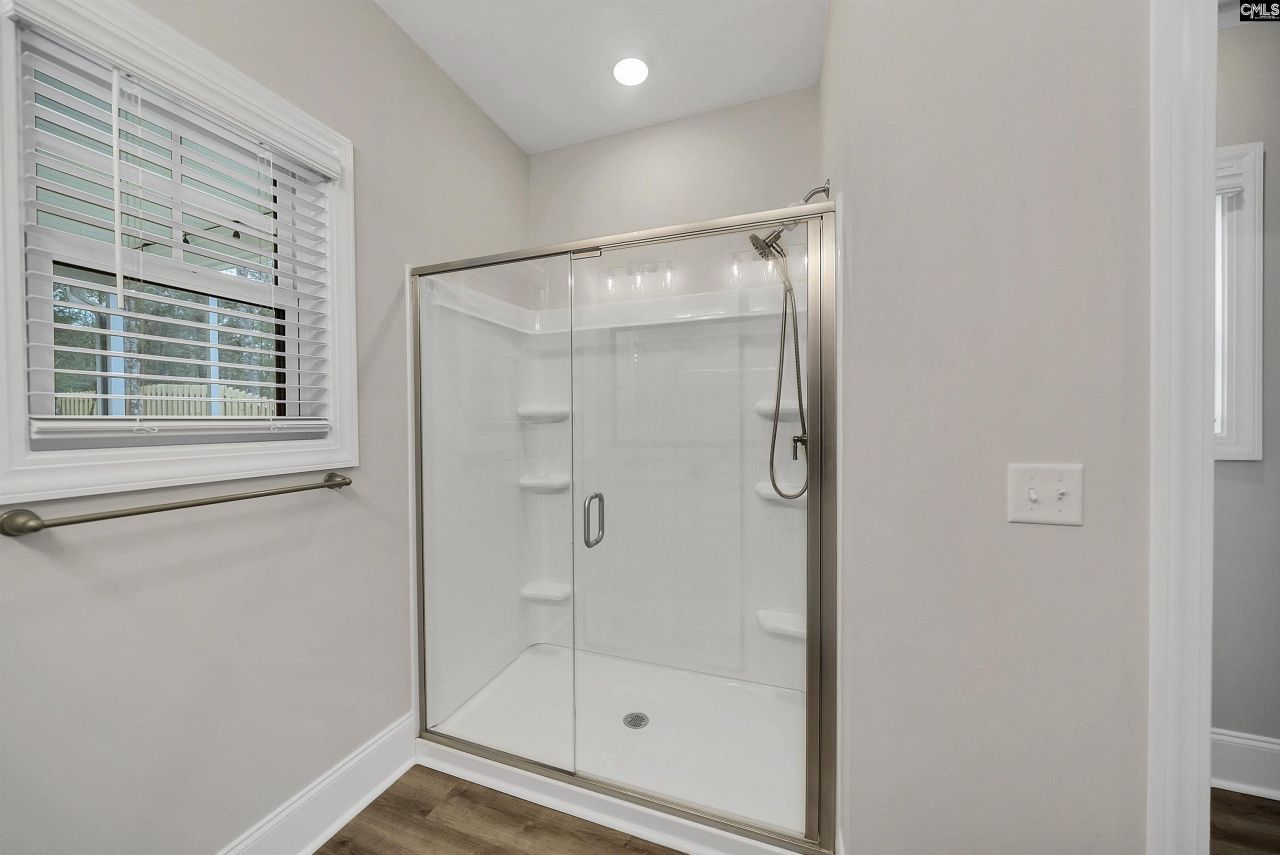 143 Collins Cove Drive Photo 20