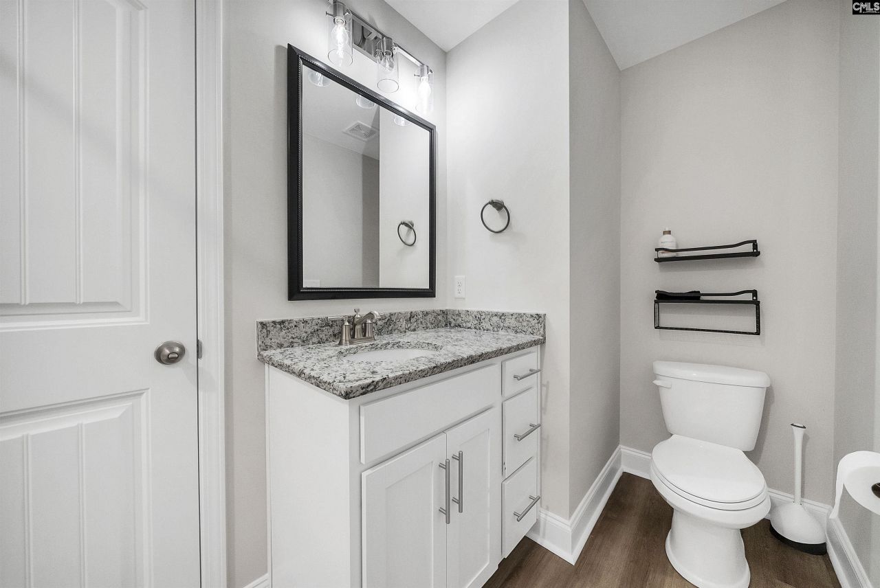 143 Collins Cove Drive Photo 31