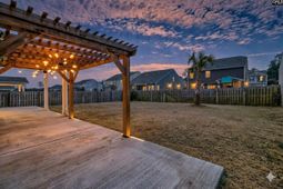 622 Autumn Shiloh Drive  photo 4