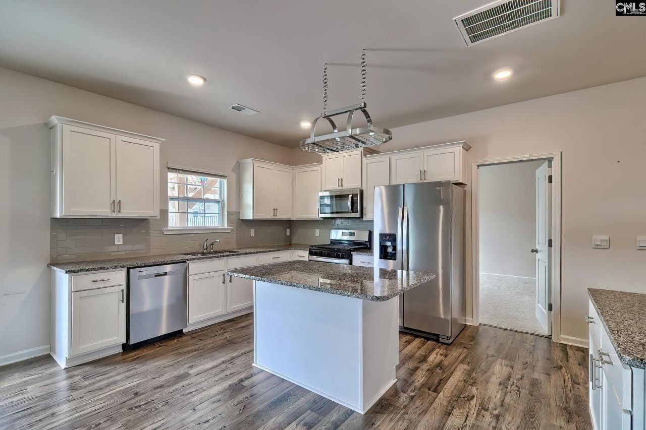 622 Autumn Shiloh Drive  Photo 4