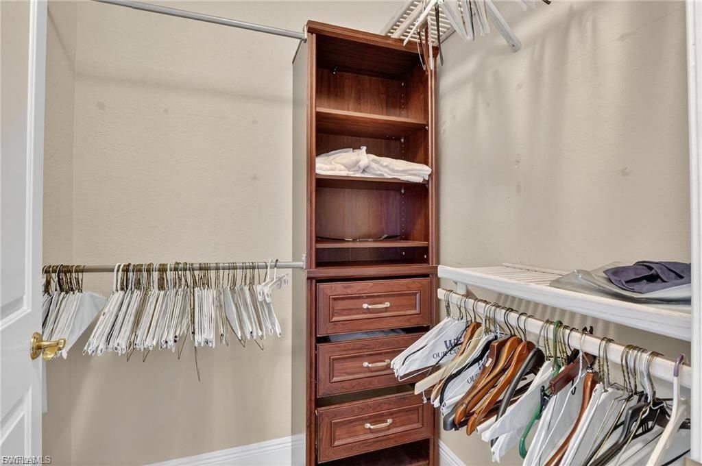 3735 Montreux Ln, Unit Bldg 4-102, Naples, FL 34114 Photo