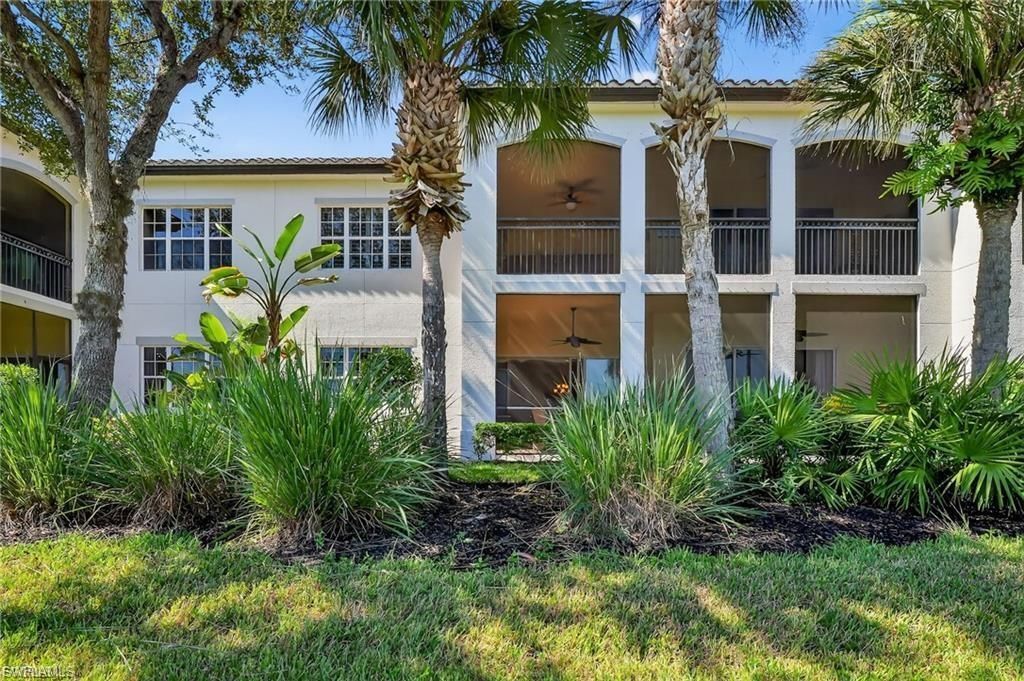 3735 Montreux Ln, Unit Bldg 4-102, Naples, FL 34114 Photo