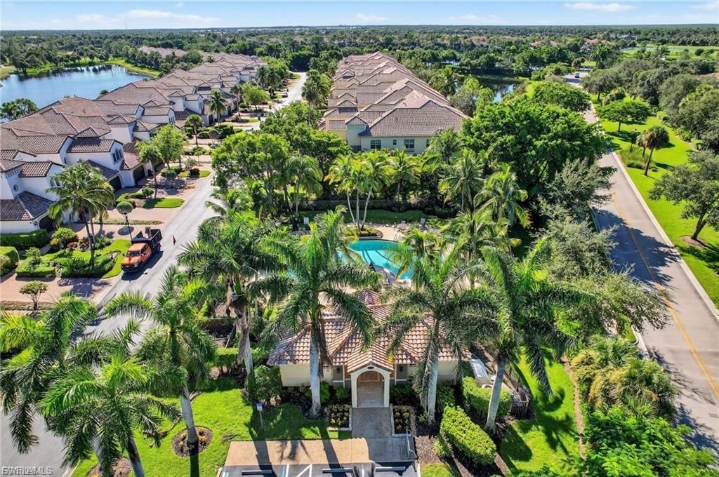 3735 Montreux Ln, Unit Bldg 4-102, Naples, FL 34114 Photo