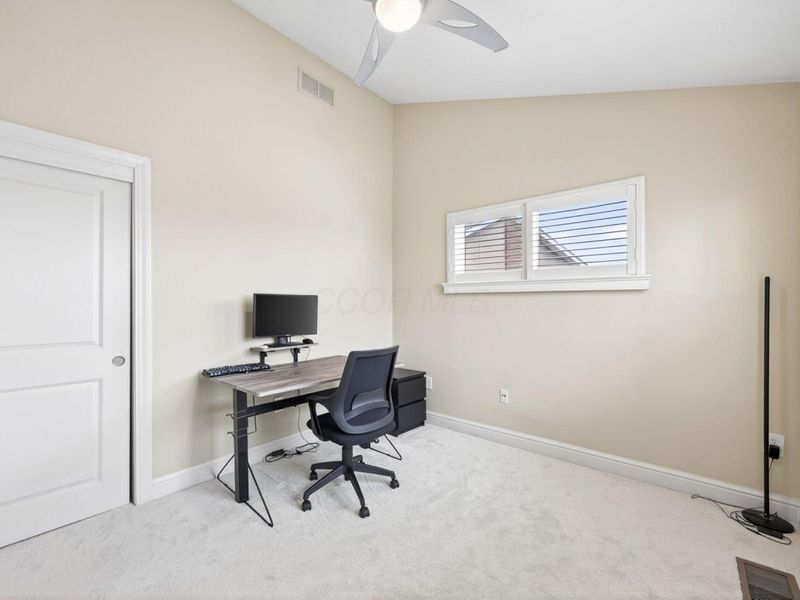 1395 Upper Green Circle, Columbus, OH 43212 Photo 14