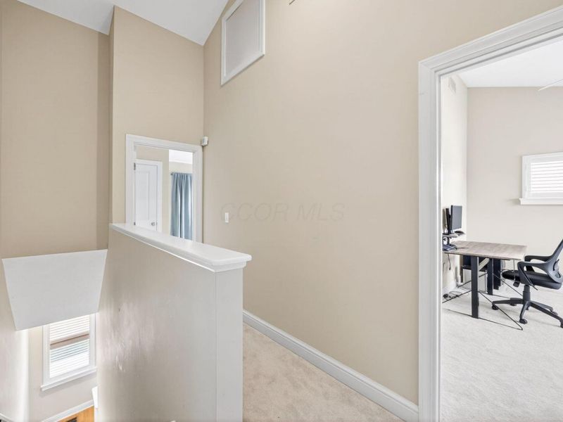 1395 Upper Green Circle, Columbus, OH 43212 Photo 20