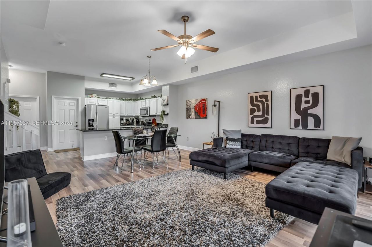 7401 Palomino Dr, Unit 114-1, Davie, FL 33024 Photo