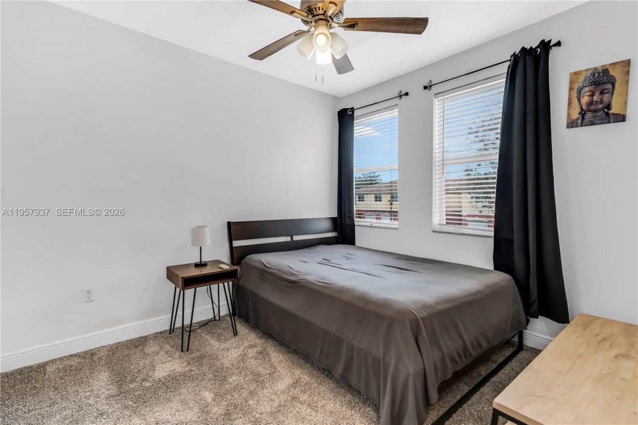 7401 Palomino Dr, Unit 114-1, Davie, FL 33024 Photo