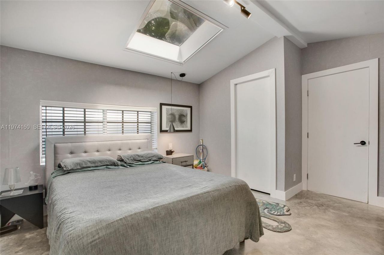 10659 NE 10th Pl , Miami Shores, FL 33138 Photo