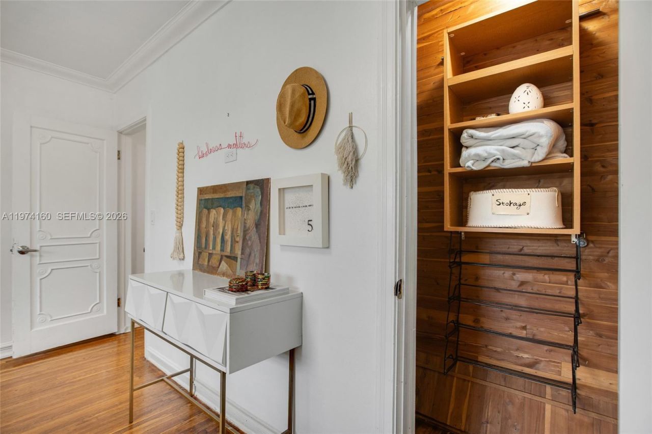 10659 NE 10th Pl , Miami Shores, FL 33138 Photo