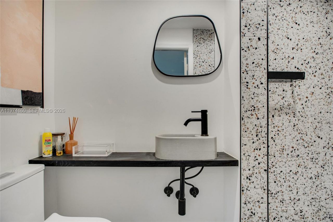 10659 NE 10th Pl , Miami Shores, FL 33138 Photo