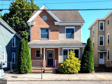 407 MARKET STREET, LYKENS, PA 17048