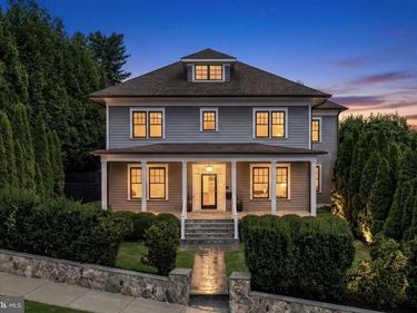 2361 N EDGEWOOD STREET , ARLINGTON, VA 22207