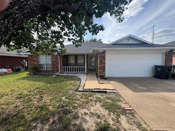 6918 Sayle Street, Greenville, TX 75402