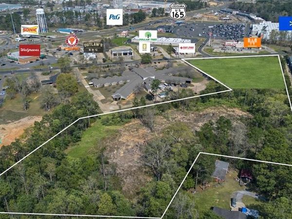 54 PINECREST Drive, Pineville, LA 71360