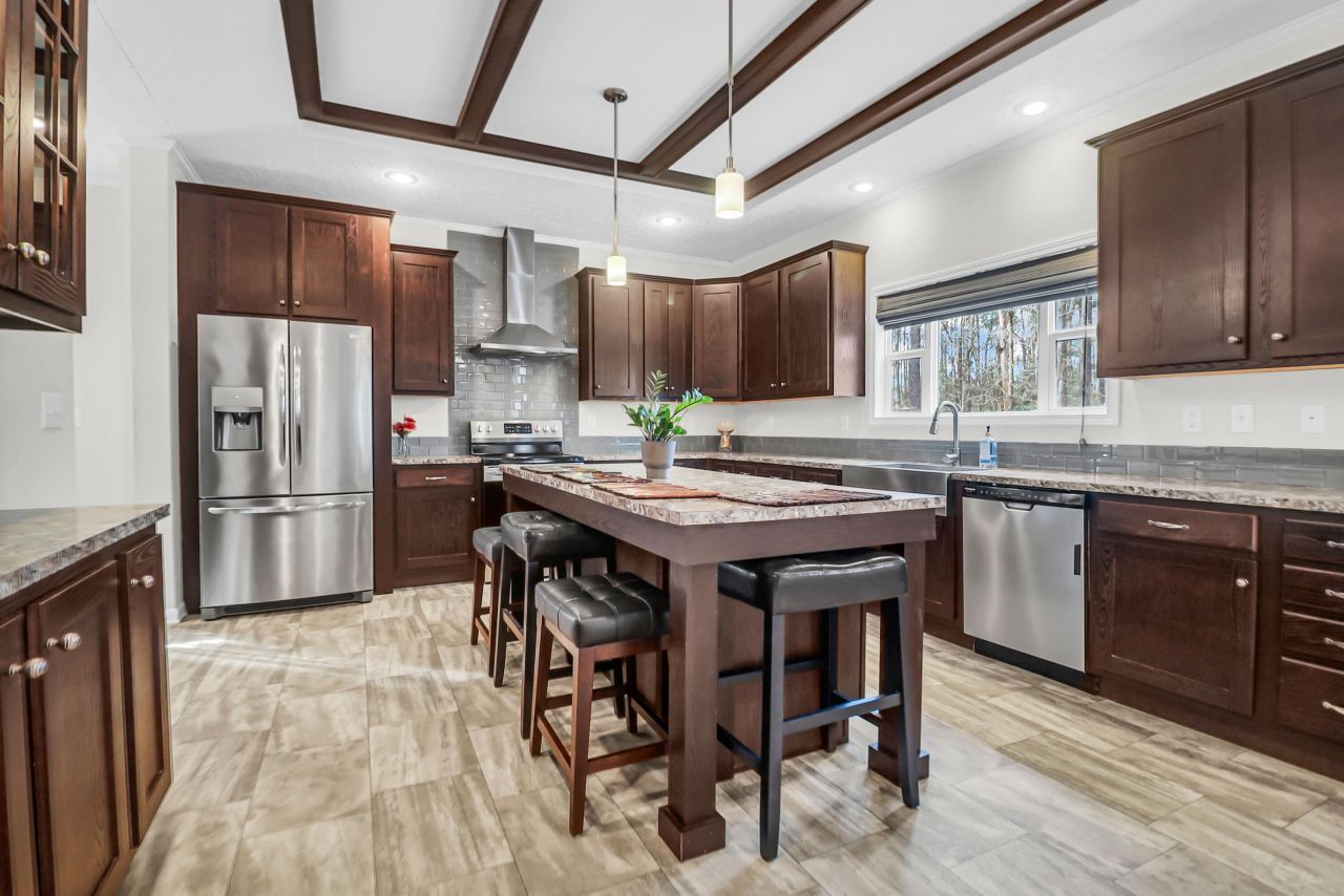 35 Dalmation Court Photo 14