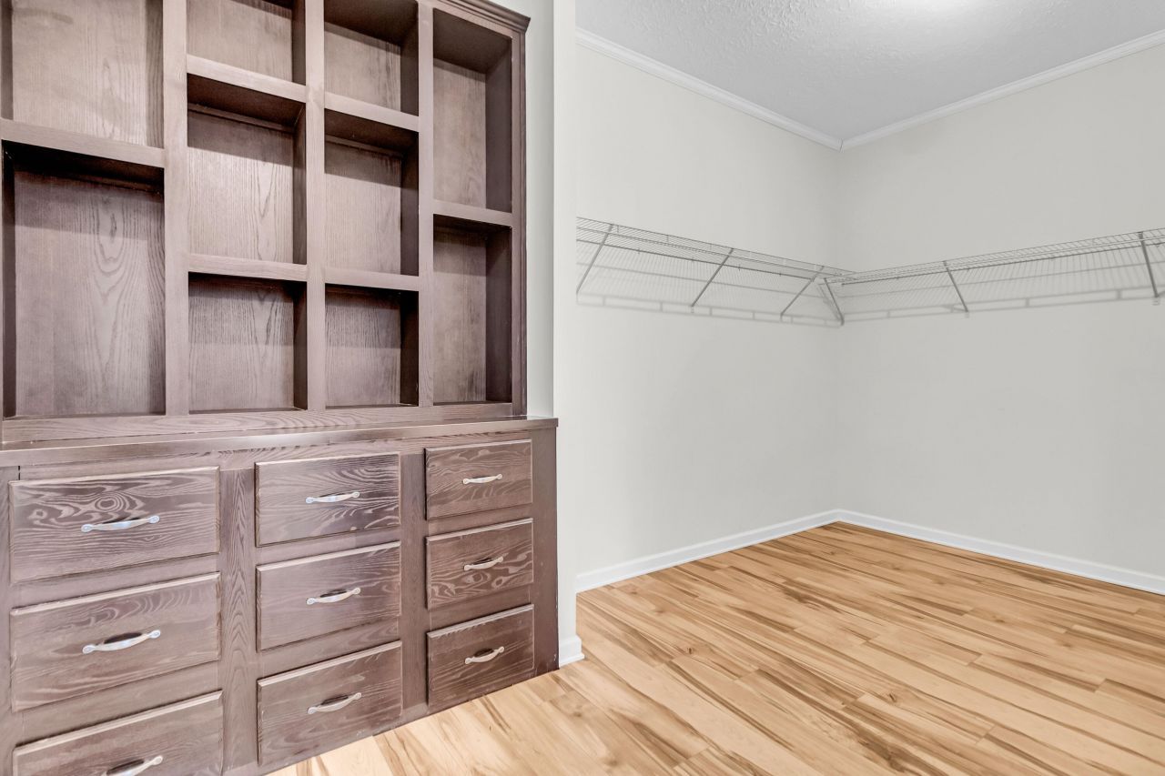 35 Dalmation Court Photo 32