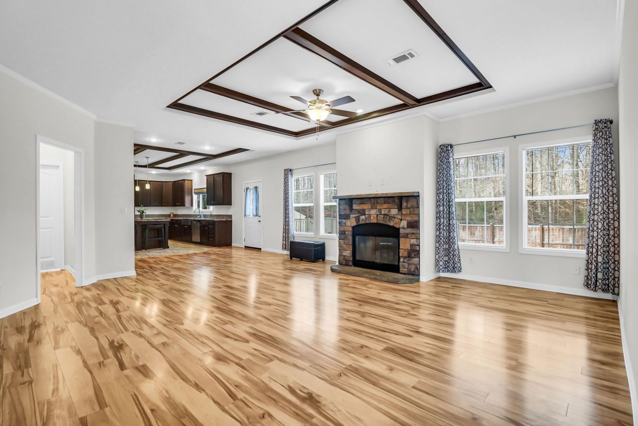 35 Dalmation Court Photo 7