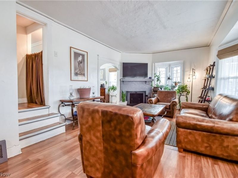 437 E 112th Street , Cleveland, OH 44108 Photo 8