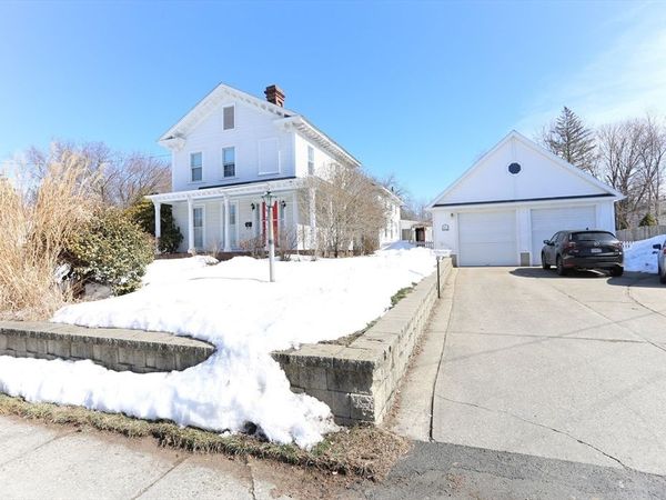 5 Maple St, South Hadley, MA 01075