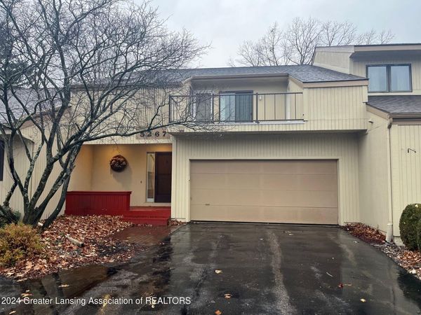 5267 E Hidden Lake Drive, East Lansing, MI 48823