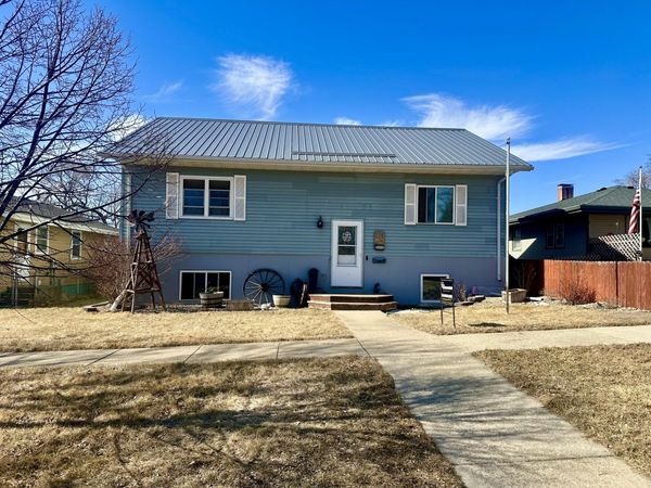 115 S Tyler Avenue, Pierre, SD 57501