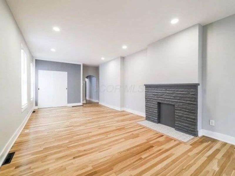 519-521 E Deshler Avenue , Columbus, OH 43206 Photo 7