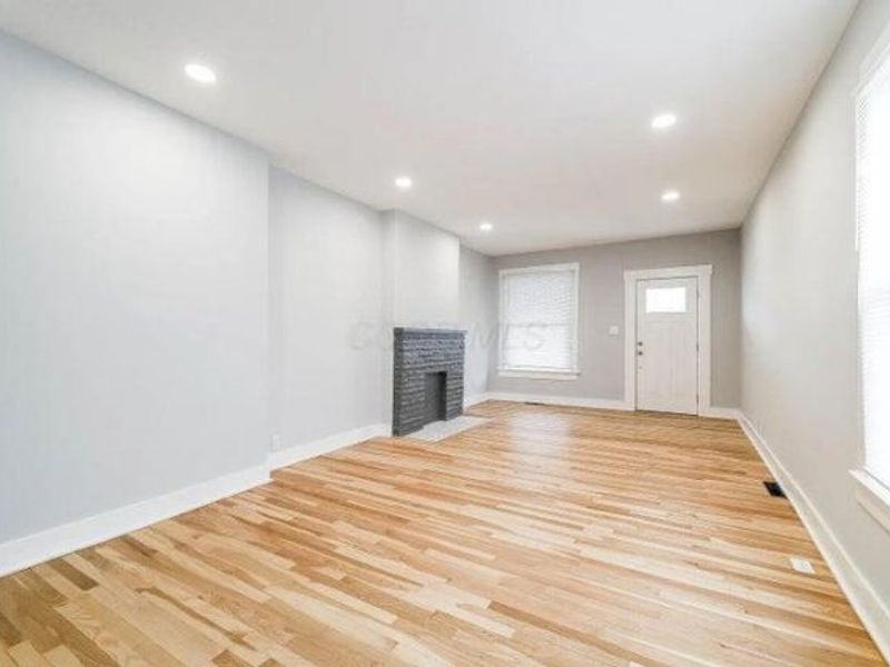 519-521 E Deshler Avenue , Columbus, OH 43206 Photo 8