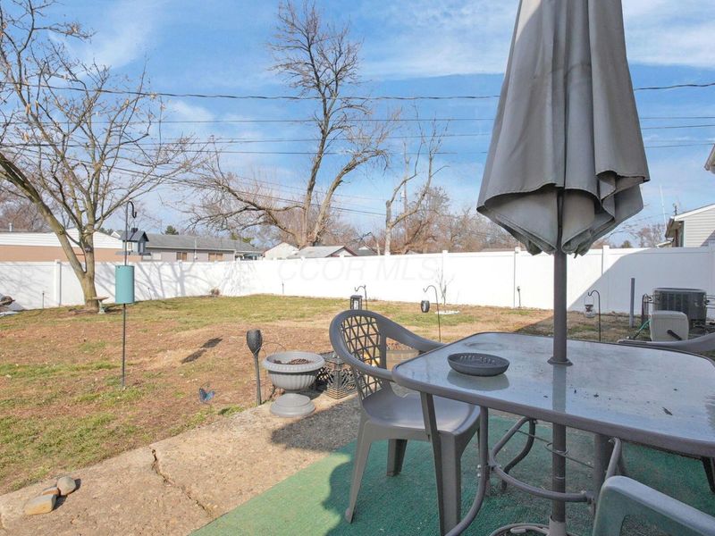 3851 Wade Road, Columbus, OH 43232 Photo 24