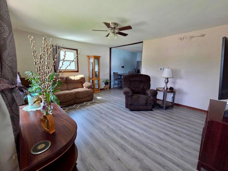 3851 Wade Road, Columbus, OH 43232 Photo 6