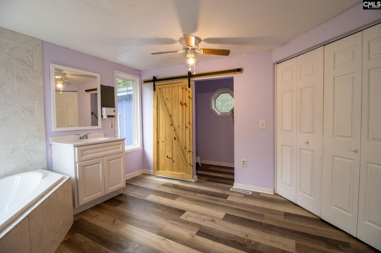 159 Darian Drive  Photo 19