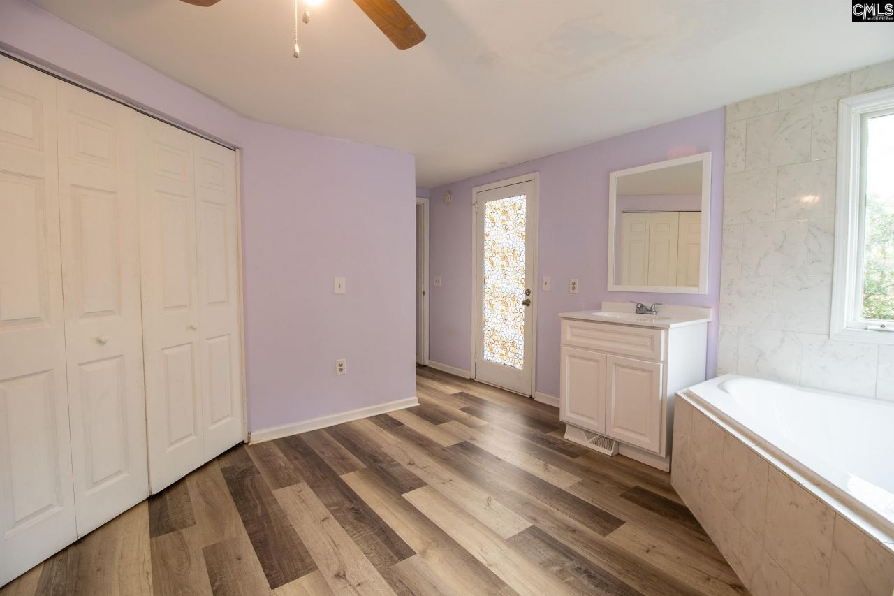 159 Darian Drive  Photo 20