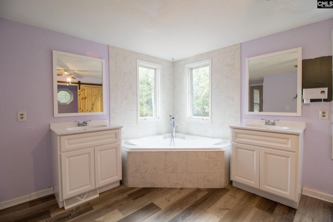 159 Darian Drive  Photo 21