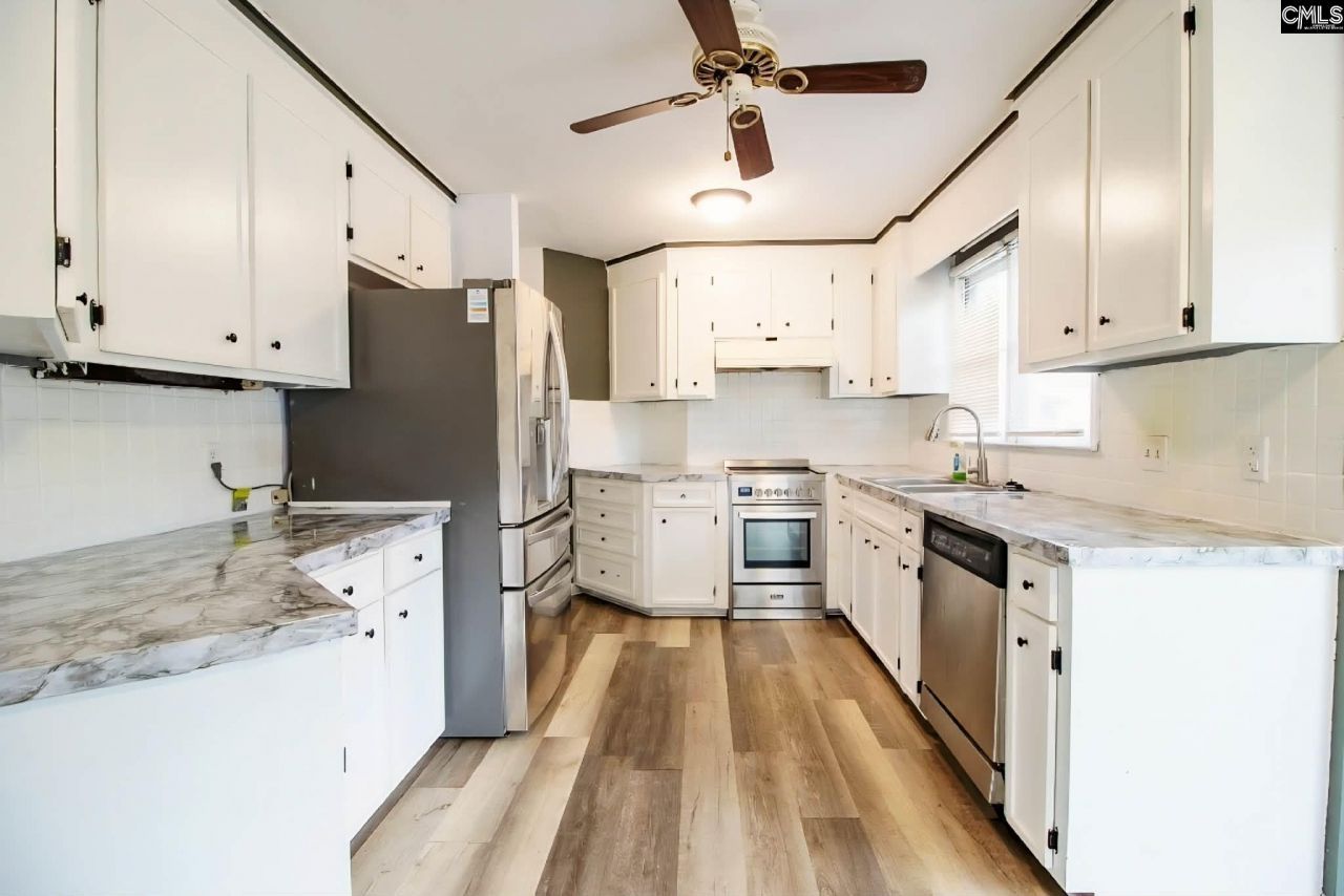 159 Darian Drive  Photo 9