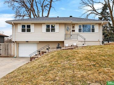 7532 S 76th Street , La Vista, NE 68128