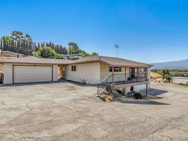 132 San Ramon Drive, San Jose, CA 95111