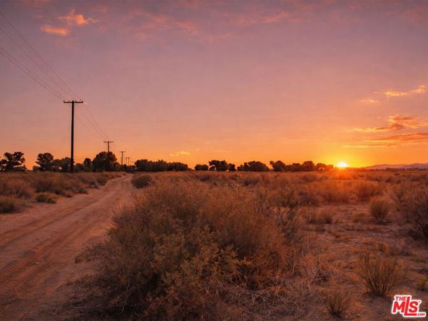 0 TH Ave R14 Vic 147th Ste , Sun Village, CA 93543