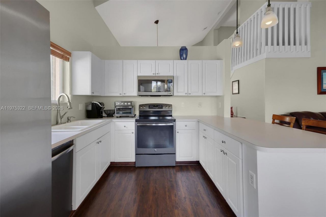 2002 SE 17th Ave , Homestead, FL 33035 Photo