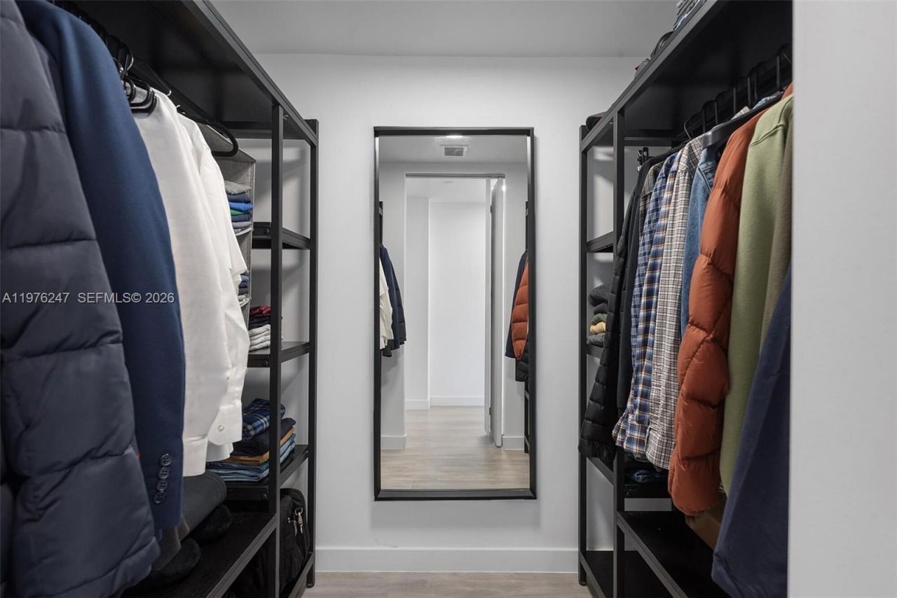 400 S Pointe Dr, Unit 2308, Miami Beach, FL 33139 Photo