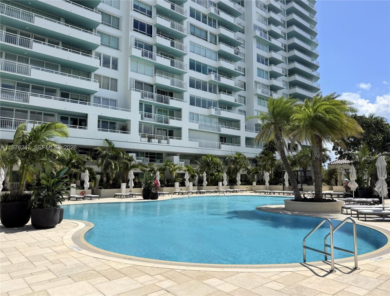 400 S Pointe Dr, Unit 2308, Miami Beach, FL 33139 Photo
