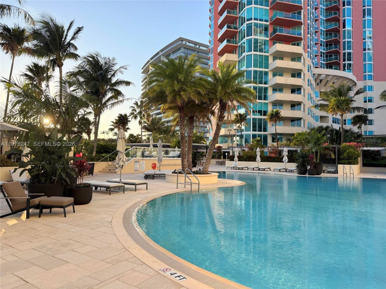 400 S Pointe Dr, Unit 2308, Miami Beach, FL 33139 Photo