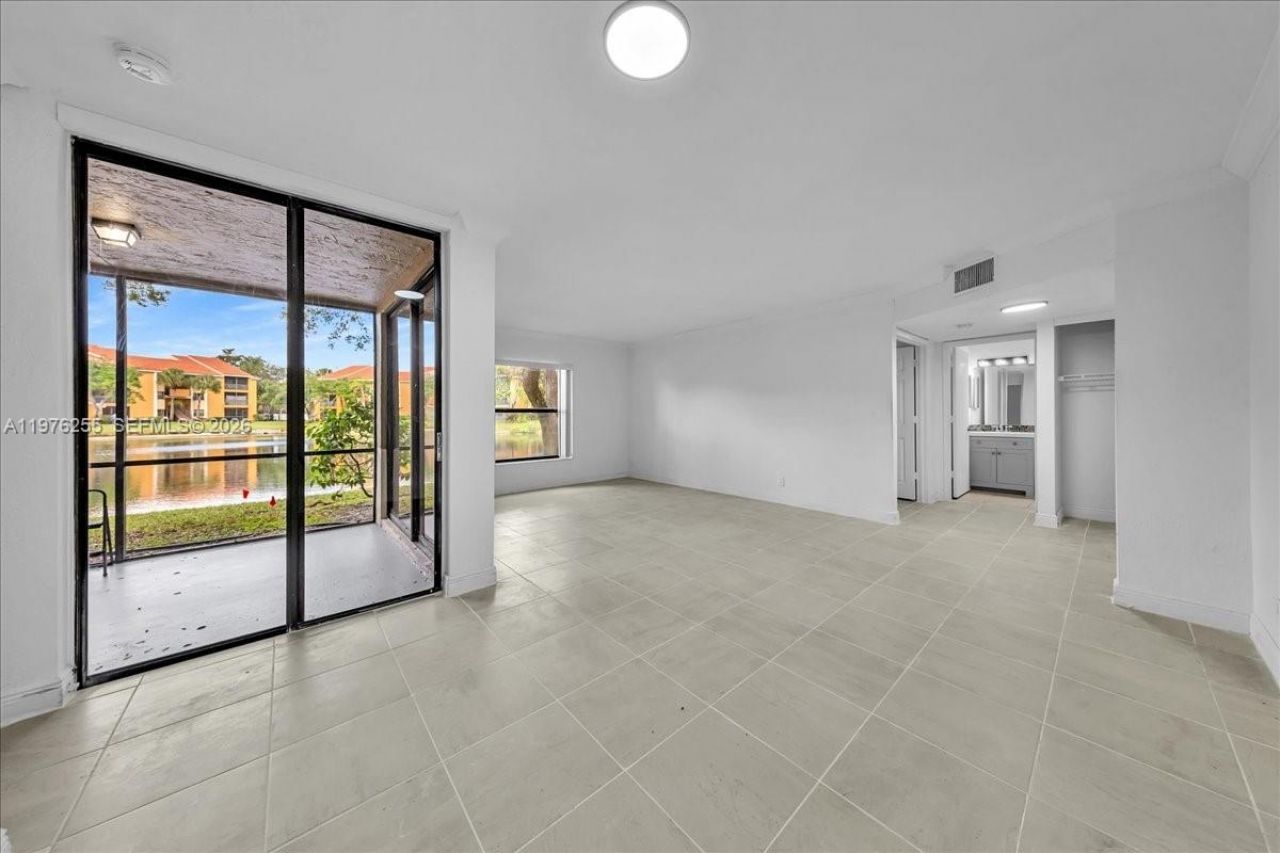 3814 Coral Tree Cir , Unit 3814, Coconut Creek, FL 33073 Photo